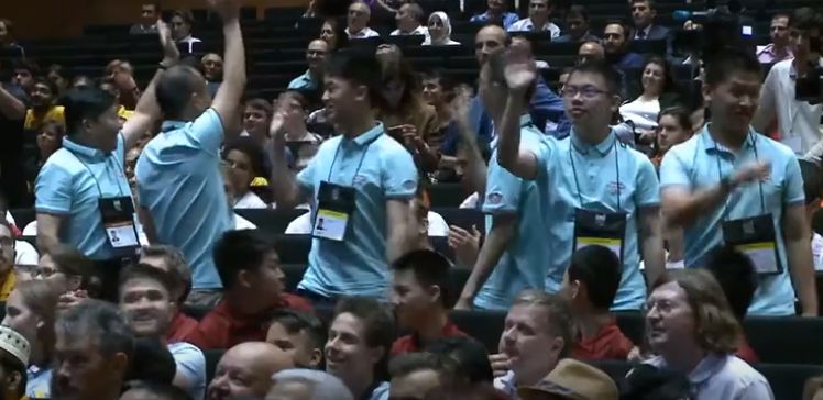 计算机时代巅峰竞技，IOI比赛盛事