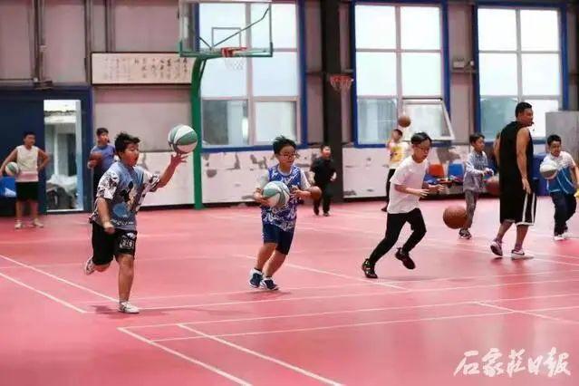 晋州篮球比赛，爱与陪伴的热血盛宴