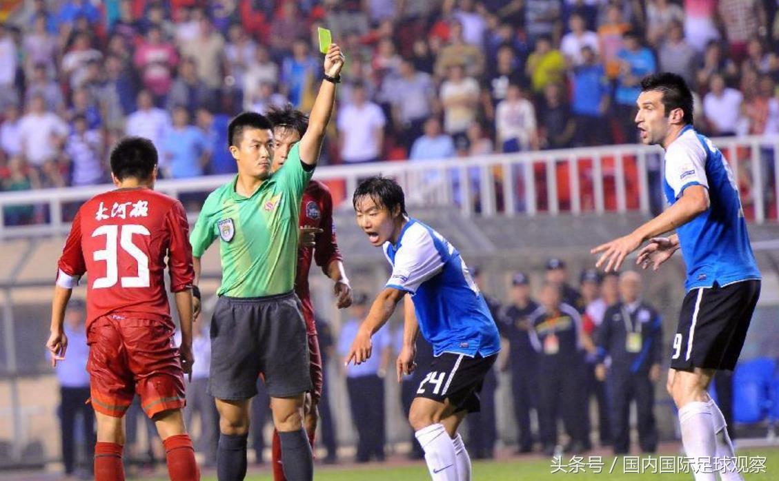 扒裤子比赛，小巷风情中的独特魅力与隐藏小店探索