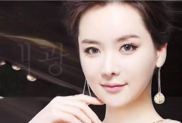 昆明明星璀璨闪耀，星光照亮春城