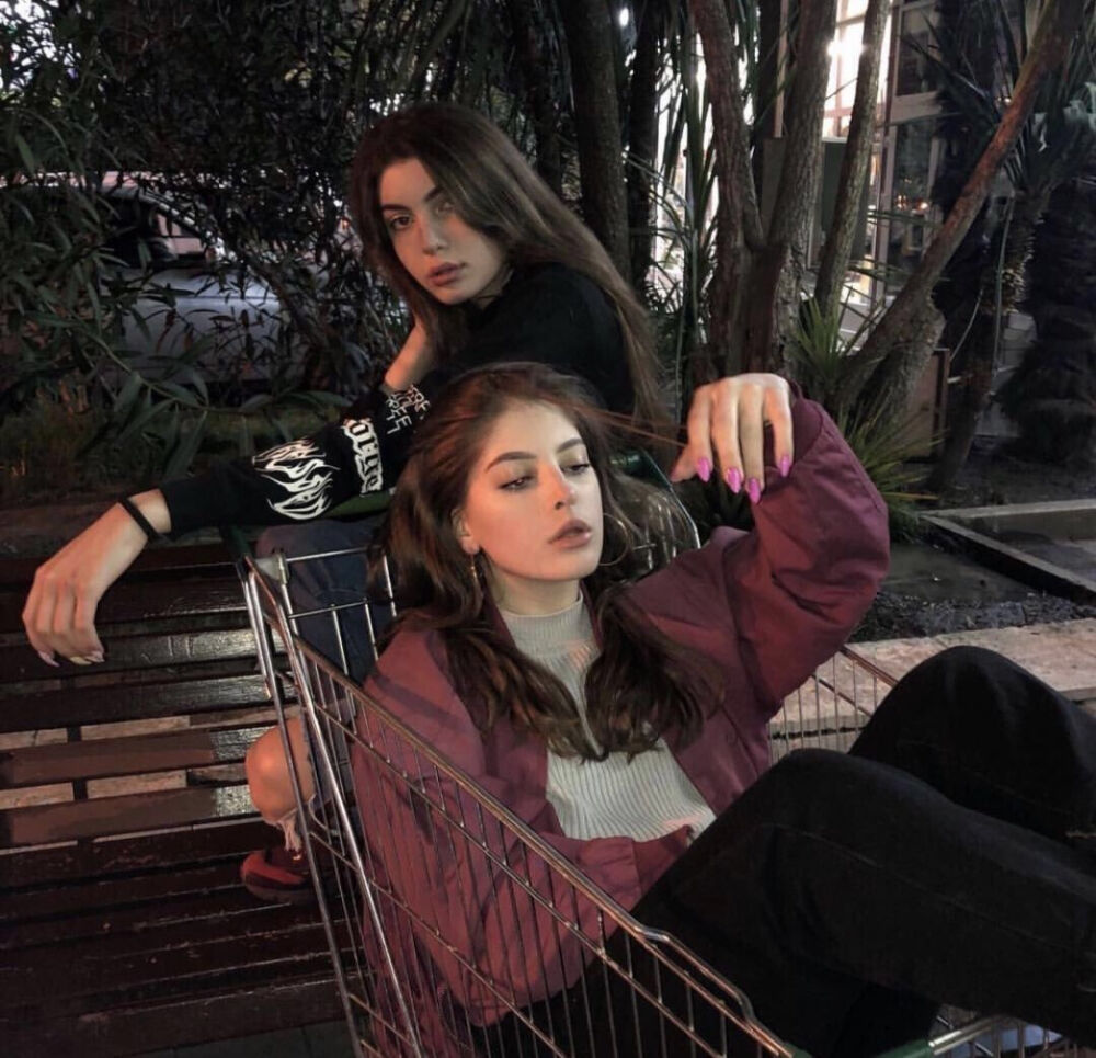 欧美头像流行趋势与个人立场的探讨,时尚潮流与个人选择的新风尚