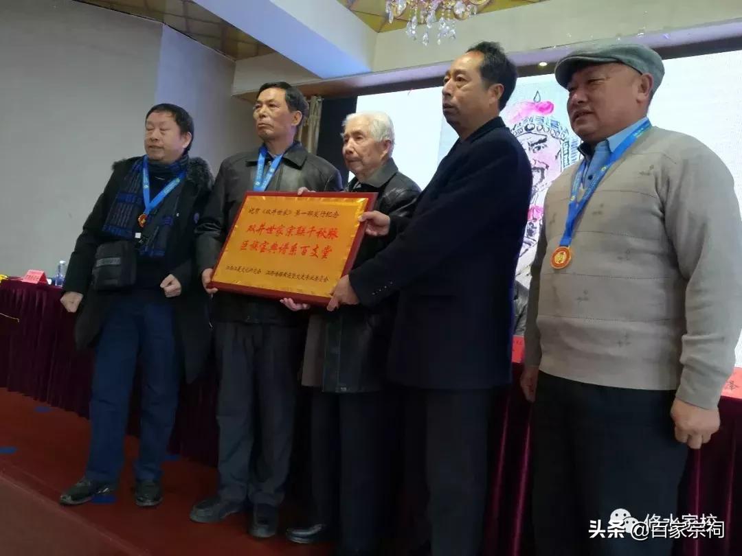 修水巷弄深处的独特风味,探访一家隐藏小巷的特色小店新闻。