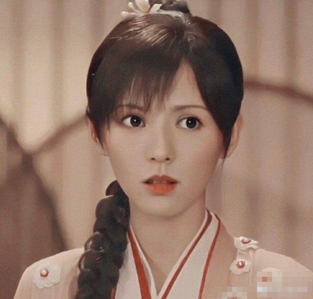 丑曦最新,小巷深处的独特美食风情