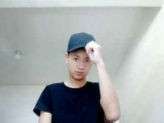 丑曦最新,小巷深处的独特美食风情