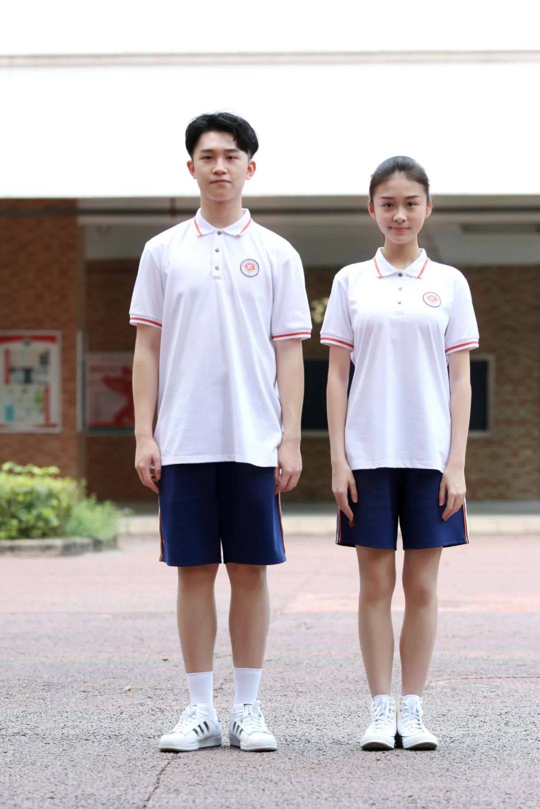 东莞最新校服,青春色彩与友情纽带的交织