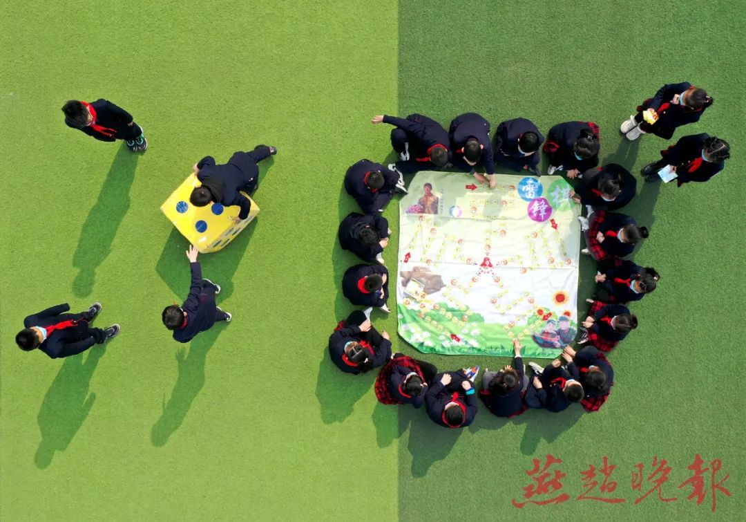 雷锋最新下棋，探索变化中的学习之路，自信成就力量之源
