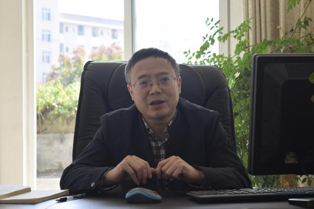 徐江最新动态，学习之光照亮自信之路