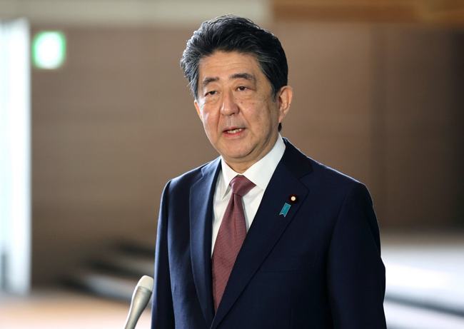 安倍最新动态，聚焦观点与争议