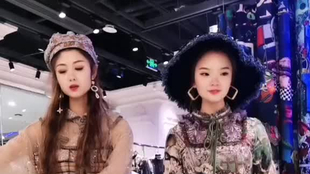 爱露露最新风尚，拥抱变化，自信闪耀的魅力展现