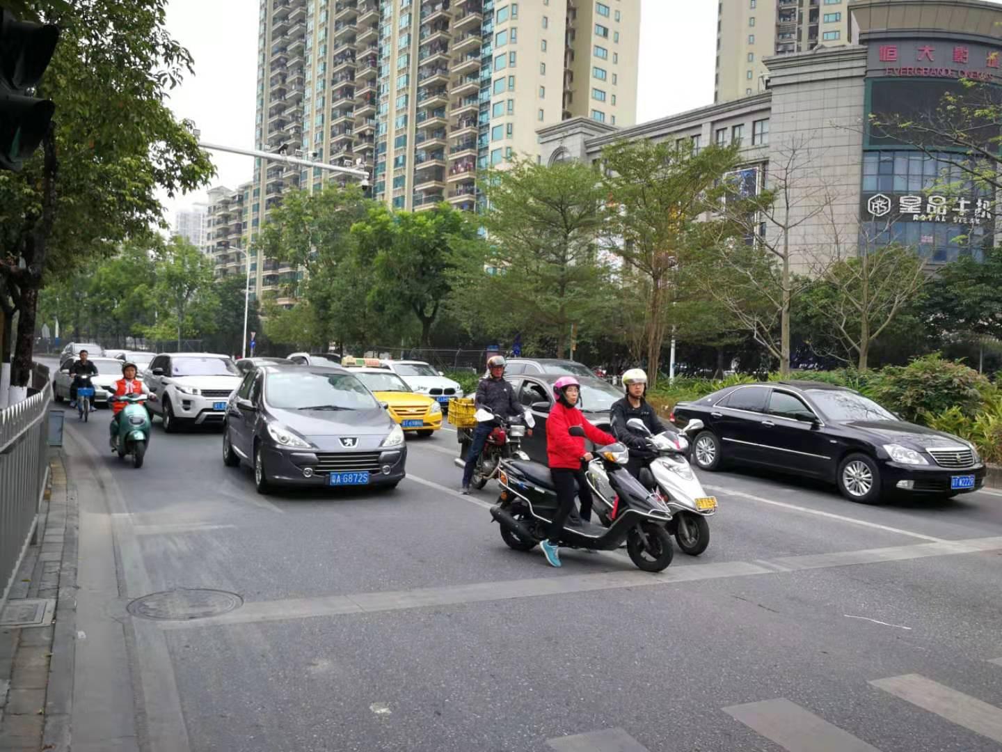 中山最新公路，一路飞驰的驾驶畅快感