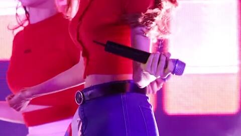 潮流前沿的街舞女神动感魅力展现